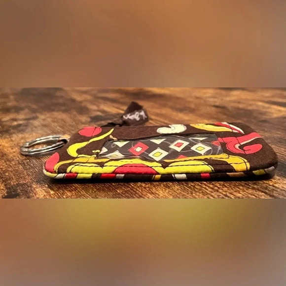 RETIRED: Vera Bradley | Ladies Puccini ID coin keyring purse. - Picture 11 of 12